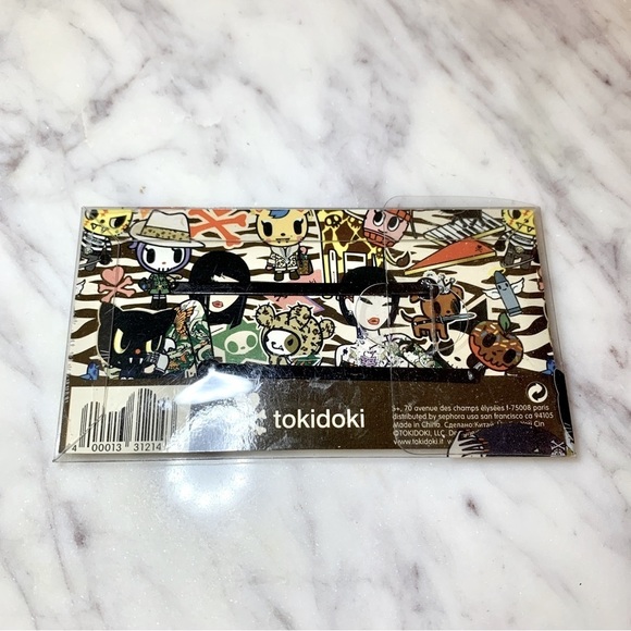 Tokidoki Red Crossbones Logo Enamel Crystal Hair Clips - Picture 2 of 7